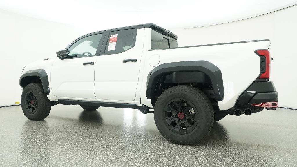 2026 Toyota Tacoma TRD Pro - Photo 16