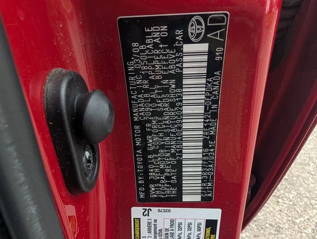 Used 2009 Red Toyota  image 27