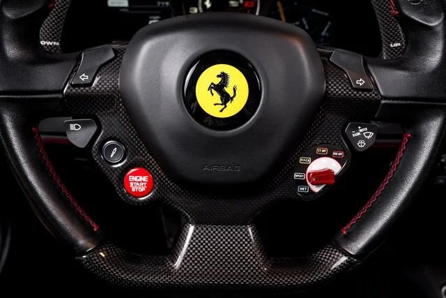 Certified Used 2018 Rosso Fiorano Ferrari  image 36