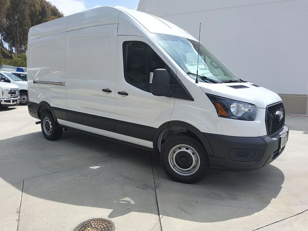 New 2026 White Ford Base image 19