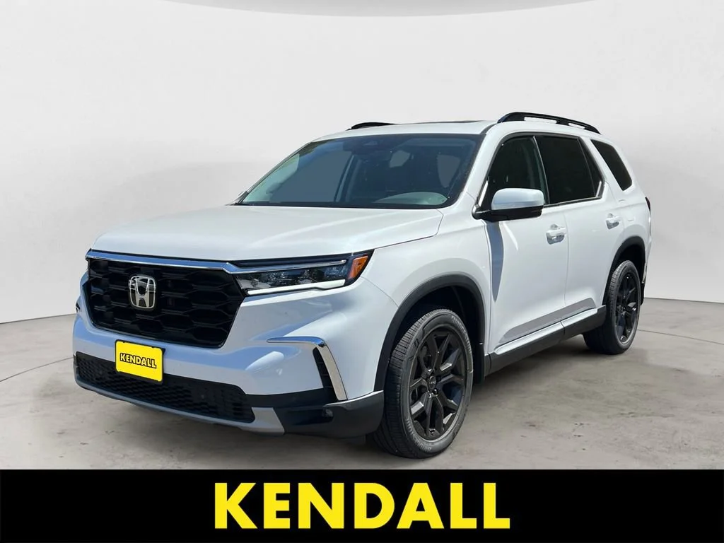 Certified Used 2025 Platinum White Pearl Honda Touring+ image 2