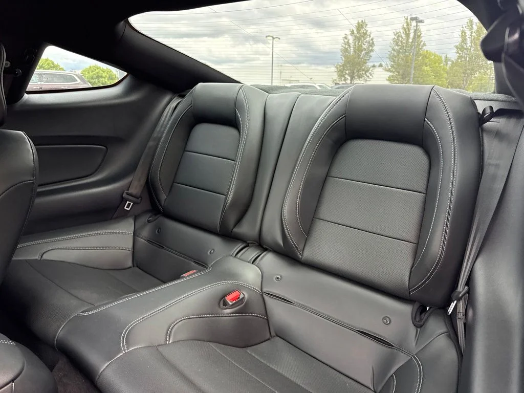 Used 2022 Carbonized Gray Metallic Ford GT Premium image 18
