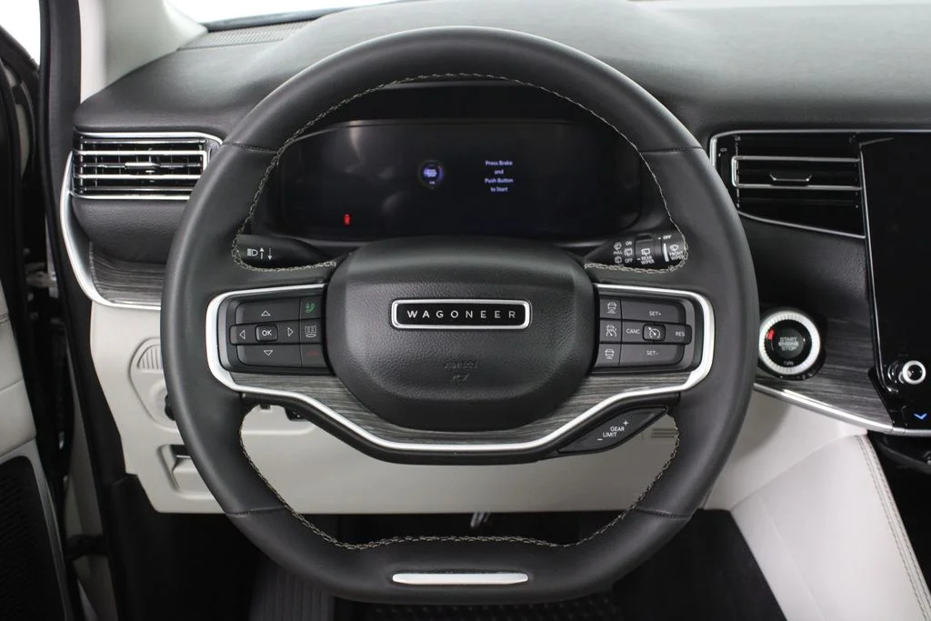 Used 2022 White Jeep Series II image 26