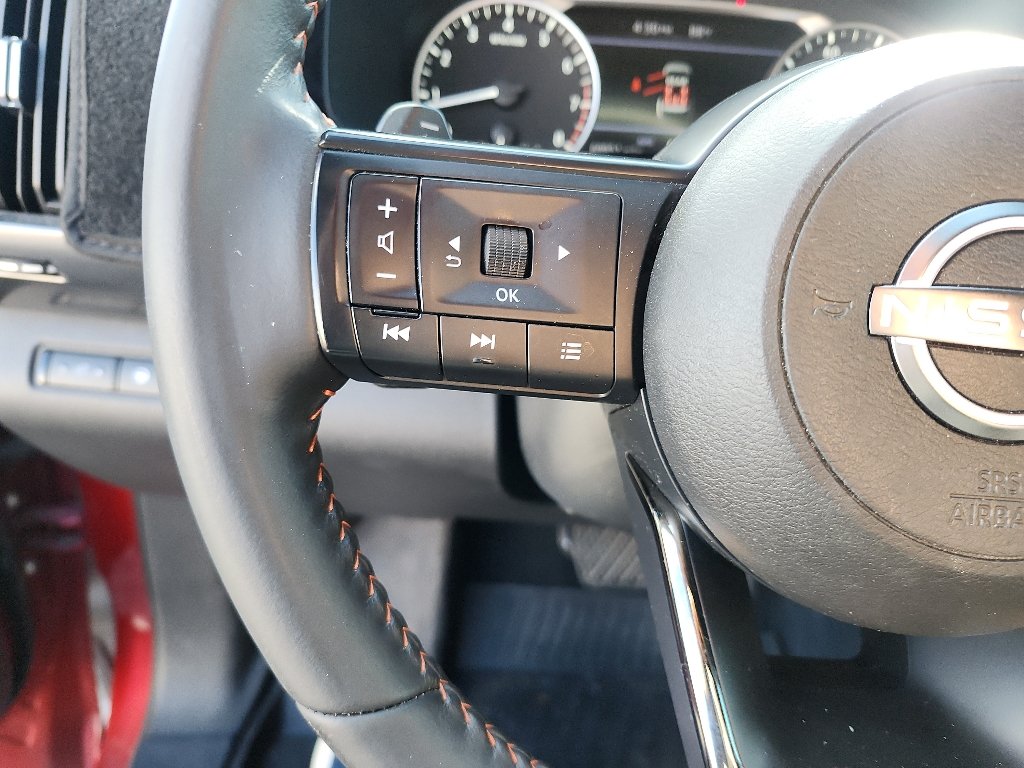 Used 2024 Scarlet Ember Nissan Rock Creek image 23