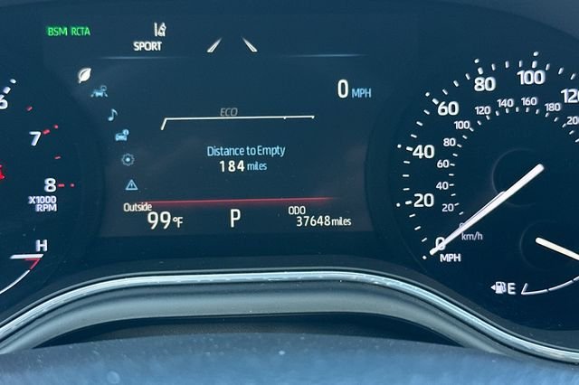 Used 2019 Silver Toyota XLE image 24