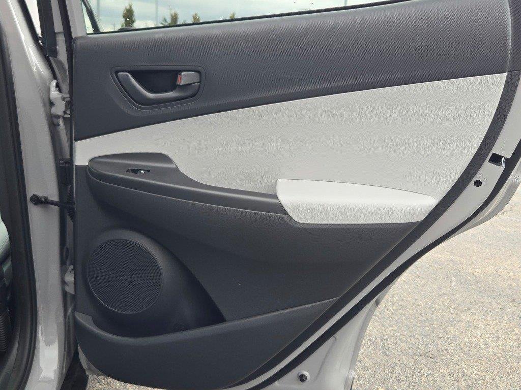 Used 2022 Thunder Gray Hyundai SEL image 8