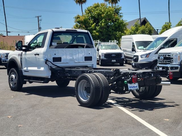 New 2026 Oxford White Ford F-550® XL image 2