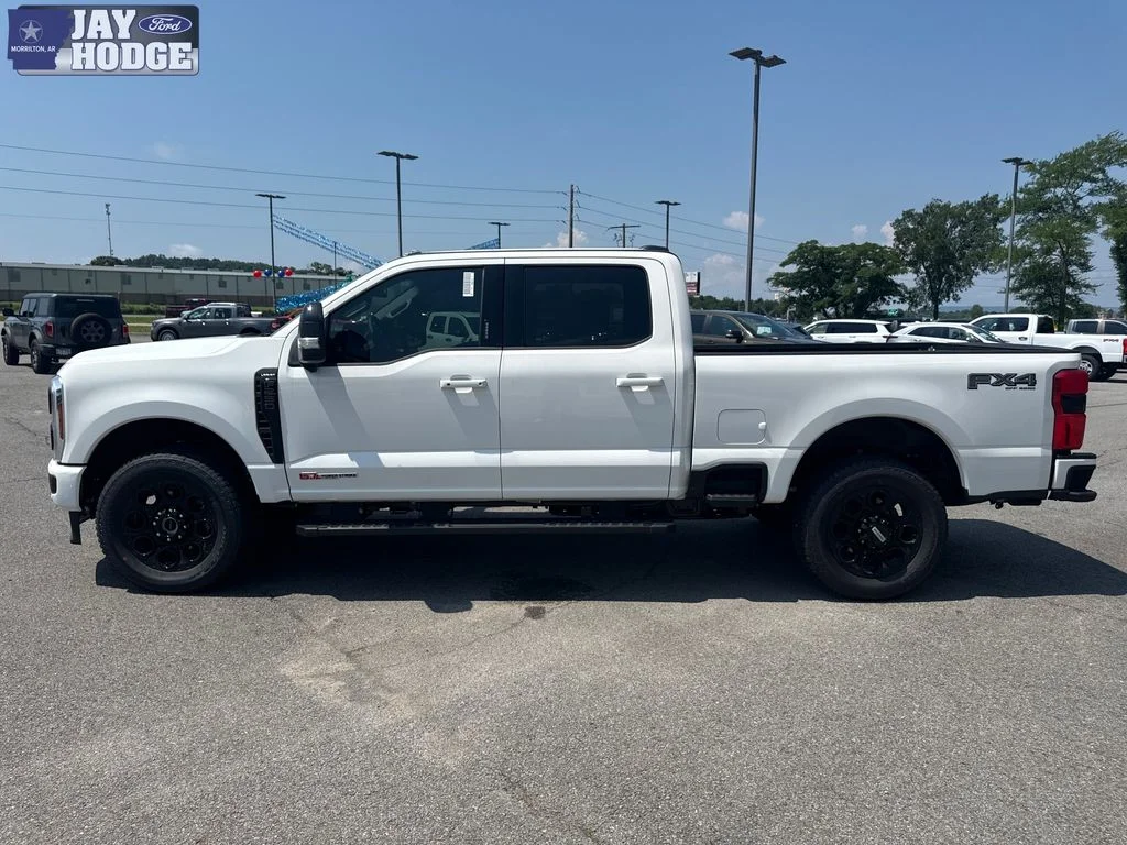 New 2026 Star White Metallic Tri-Coat Ford F-250® Lariat® image 3