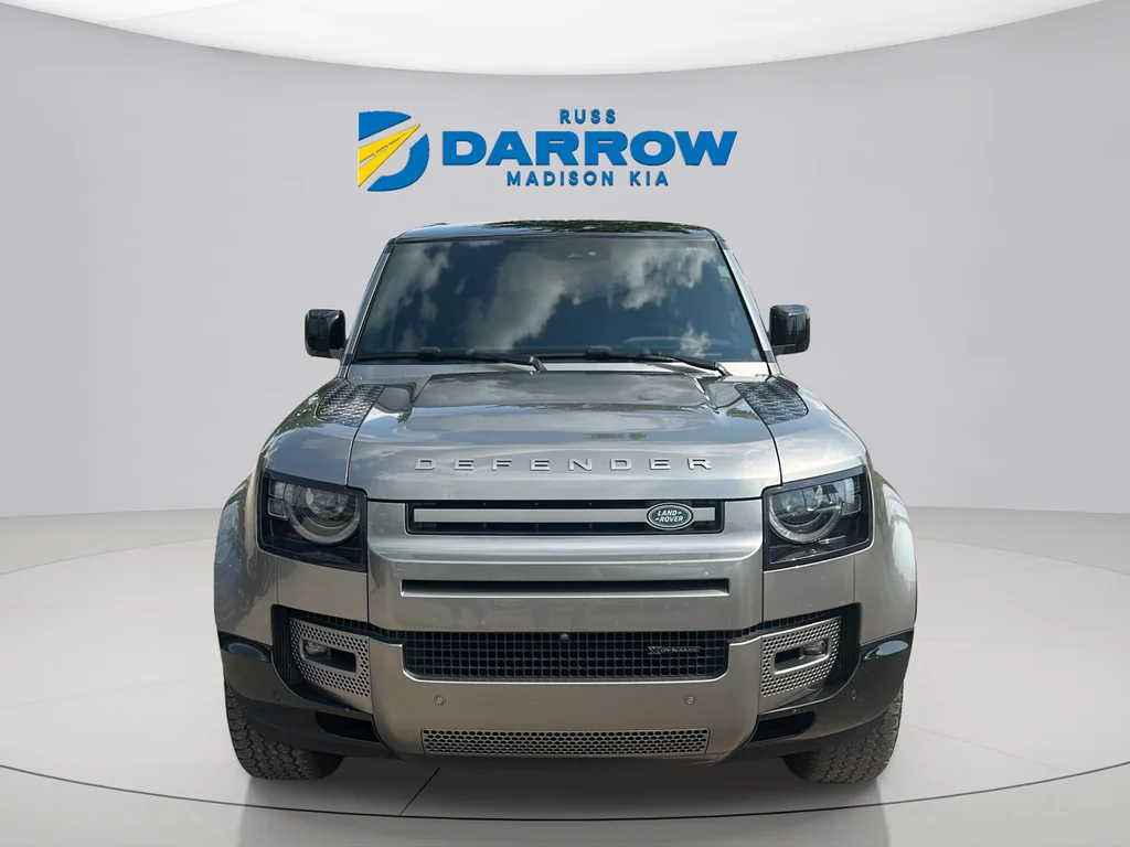 Used 2023 Gray Land Rover X-Dynamic SE image 8