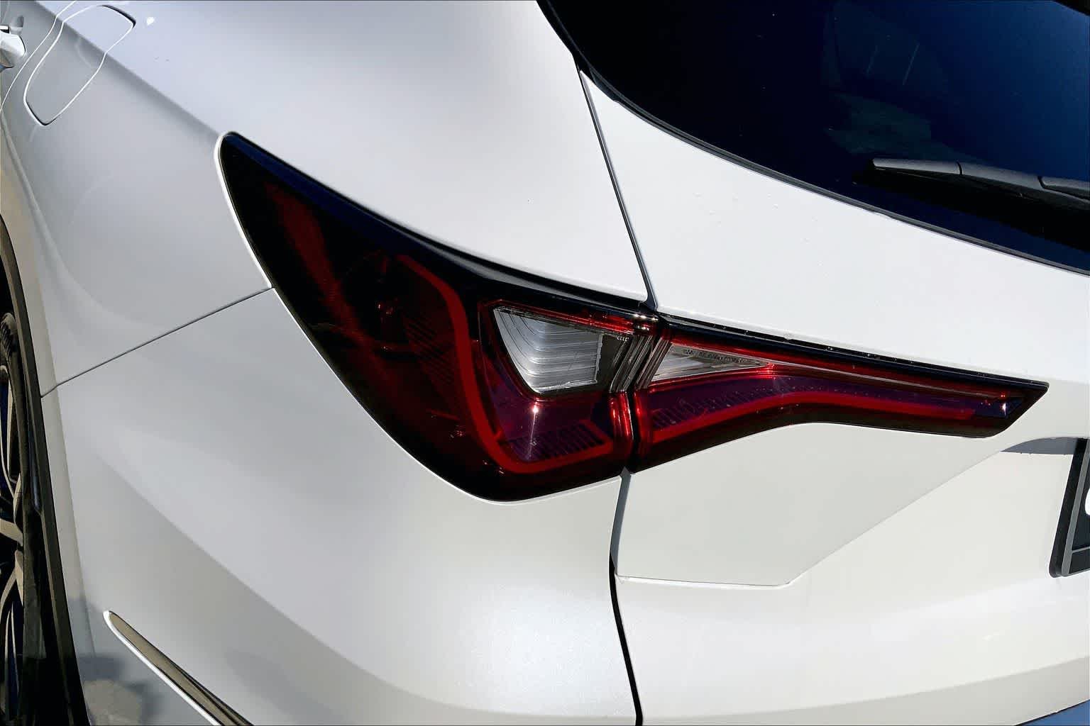 New 2026 Platinum White Pearl Acura w/Technology Package image 14