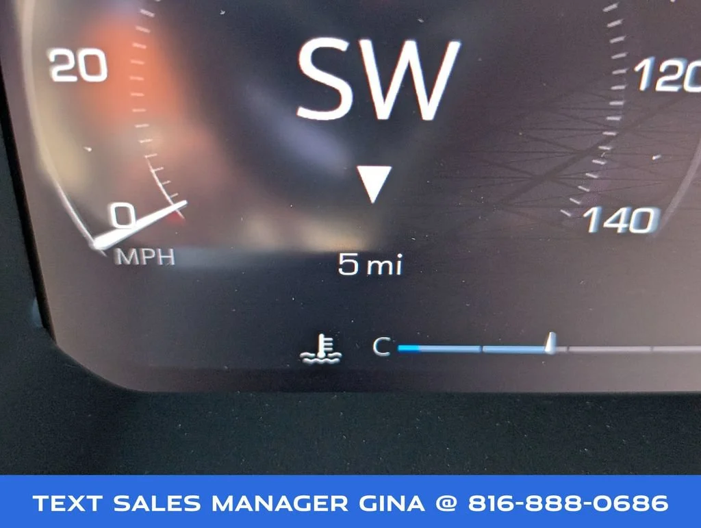 New 2026 Onyx Black GMC SLT image 27