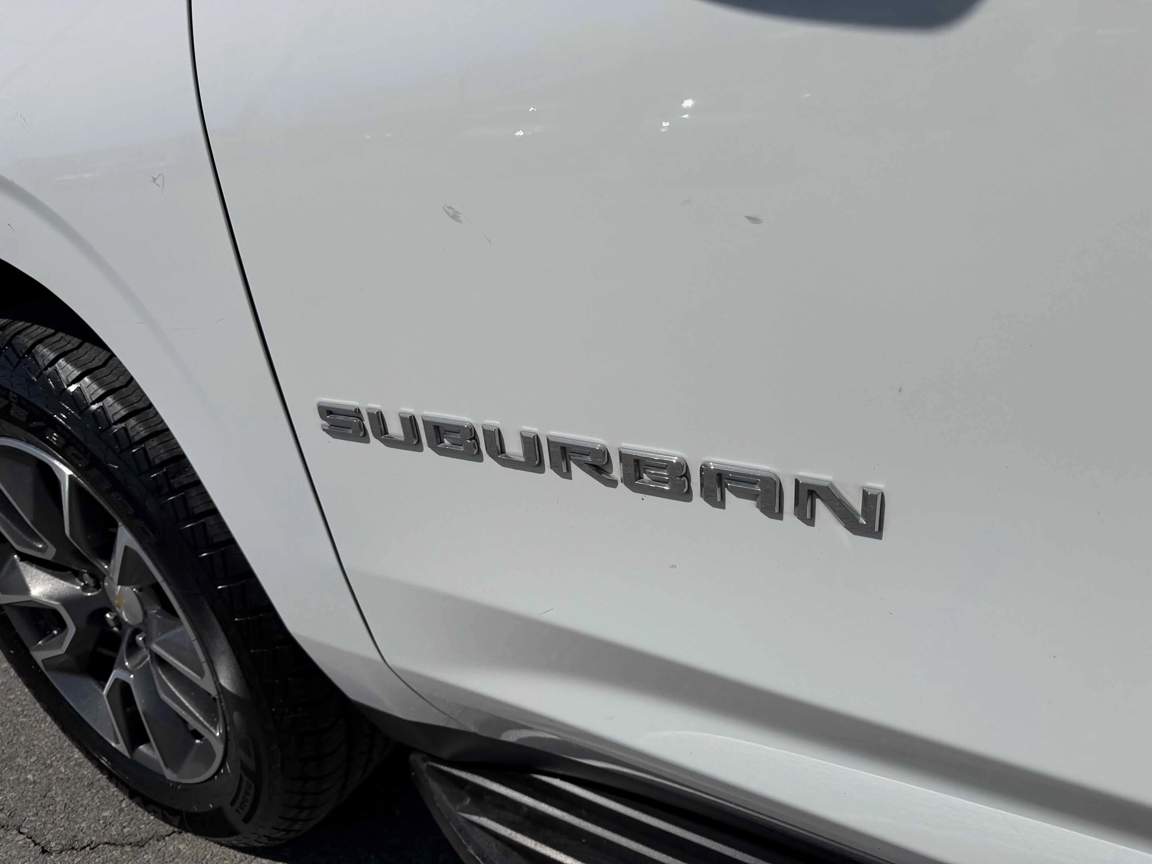 Used 2022 White Chevrolet LS image 14