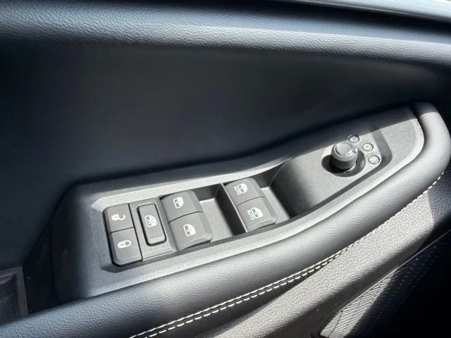 New 2026 White Jeep Altitude image 22