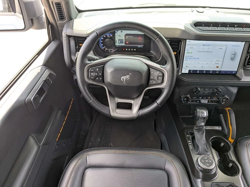 Used 2024 Gray Ford Badlands image 16