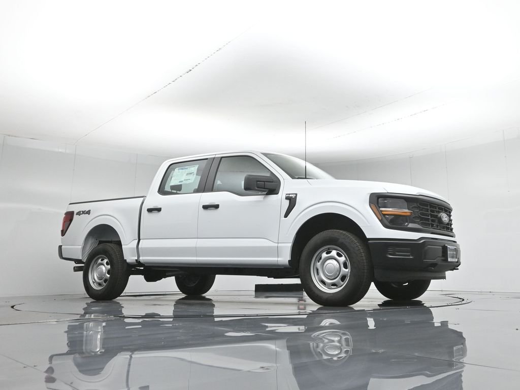 New 2026 Oxford White Ford XL image 3