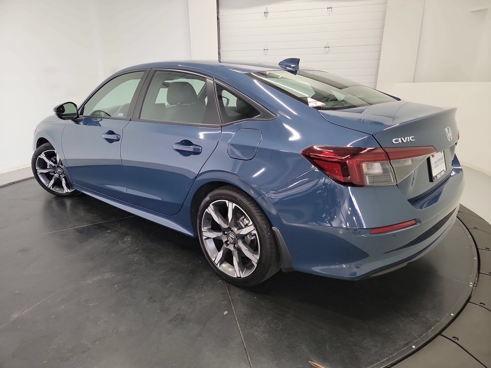 2025 Honda Civic Sport Touring - Photo 38