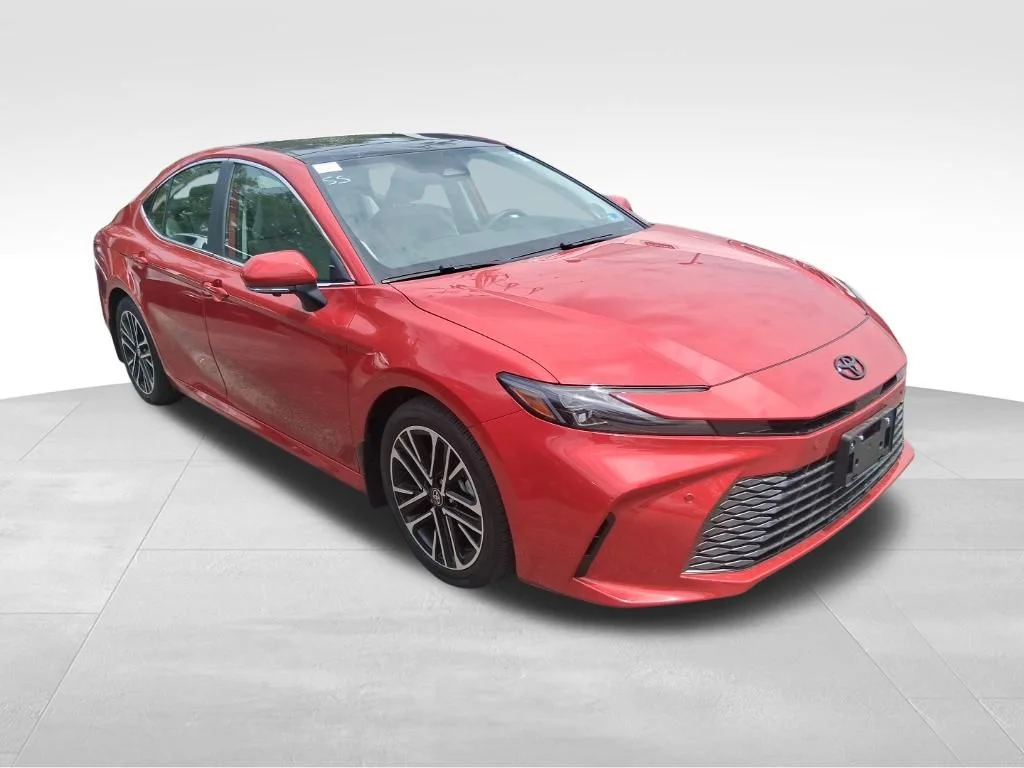Used 2025 Red Toyota XLE image 3