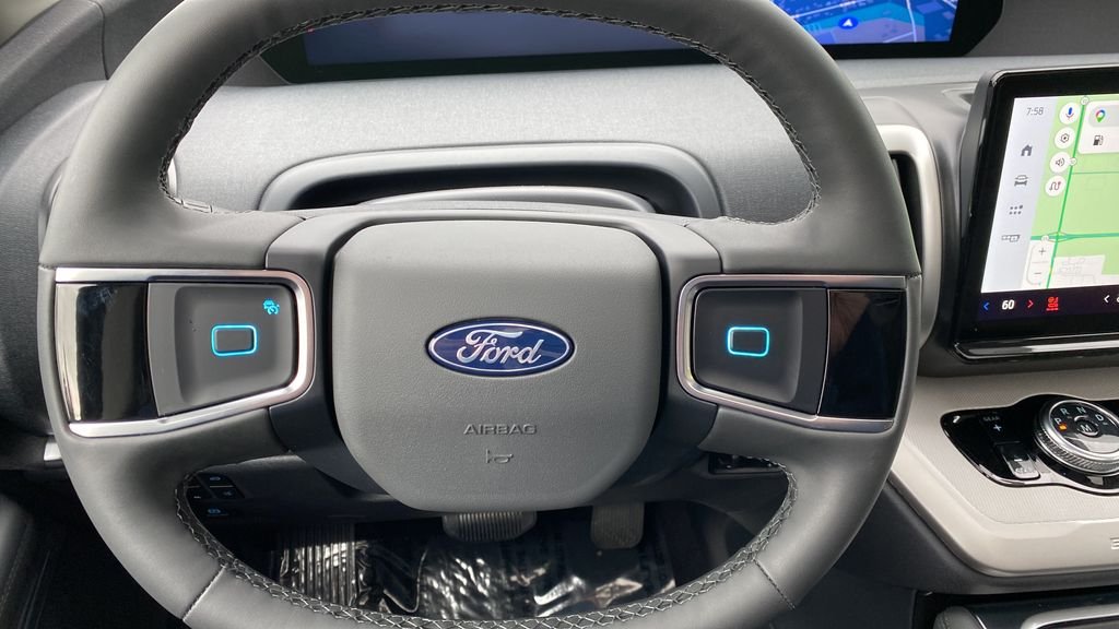 Used 2026 Star White Metallic Tri-Coat Ford Active image 16