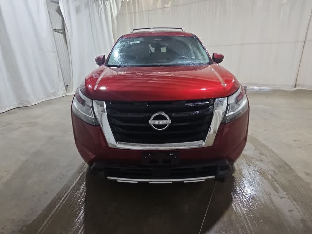 Used 2023 Scarlet Ember Tintcoat Nissan Platinum image 6