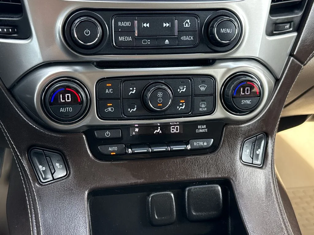 Used 2017 White Chevrolet LT image 24