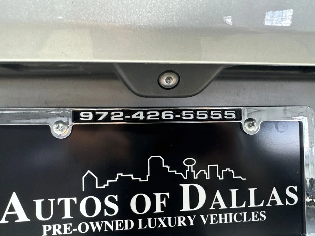 Used 2022 Silver Jeep Limited image 25
