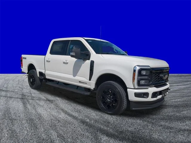 New 2026 Star White Metallic Tri-Coat Ford F-350® Lariat® image 2