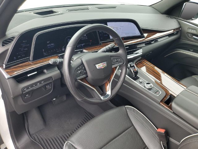Used 2023 CRYSTAL WHITE TRICOAT Cadillac 4WD Premium Luxury image 10