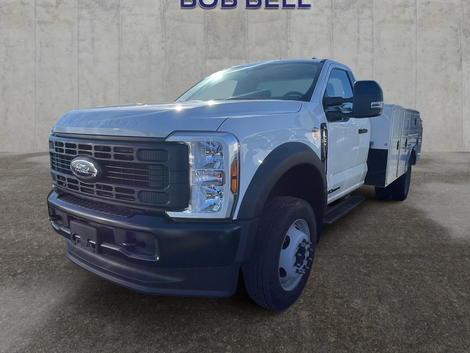 2025 Ford F-550 Super Duty Chassis Cab