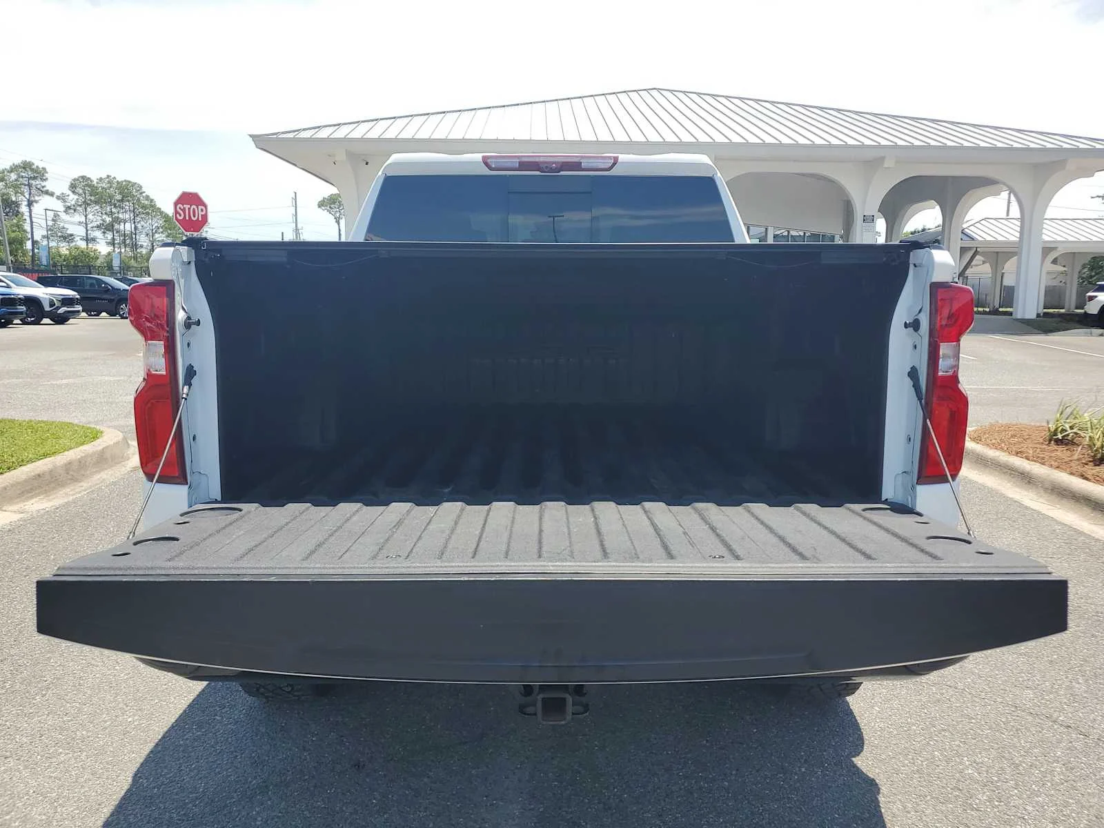 Used 2022 Summit White Chevrolet ZR2 image 5
