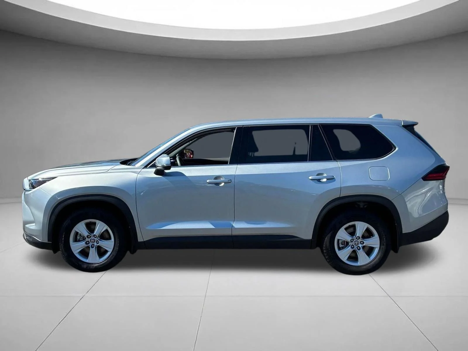Used 2025 Celestial Silver Metallic Toyota LE image 8
