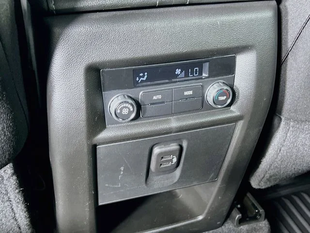 Used 2022 Gray Chevrolet 1LT image 34