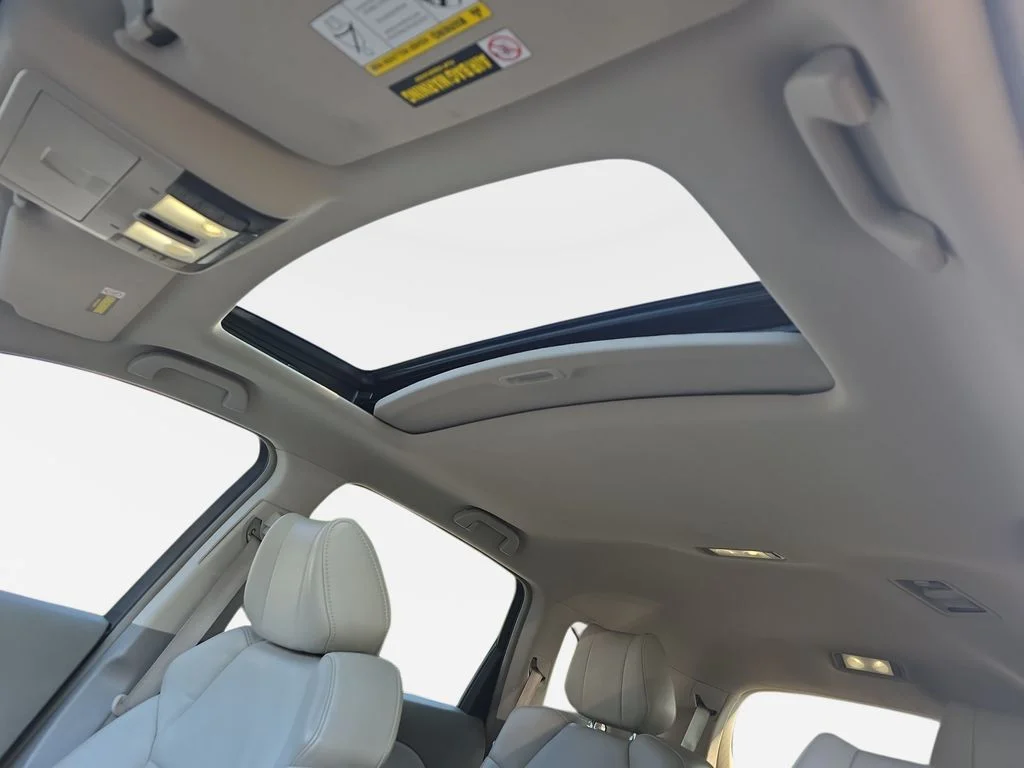 Used 2012  Acura Technology image 29
