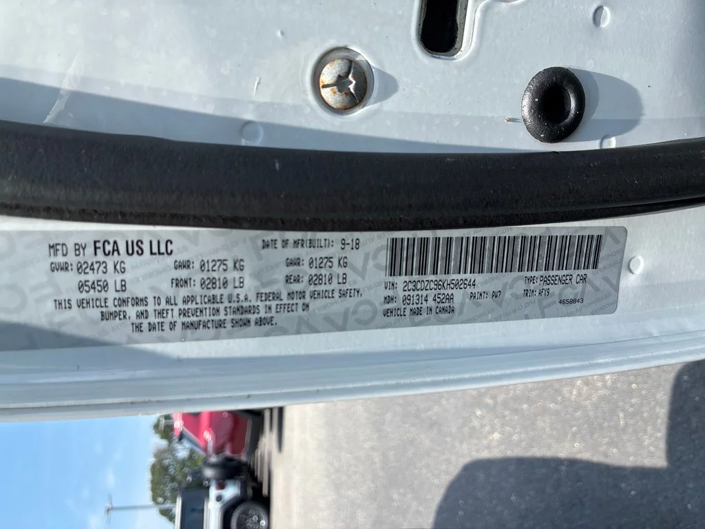 Used 2019 White Dodge SRT Hellcat image 28