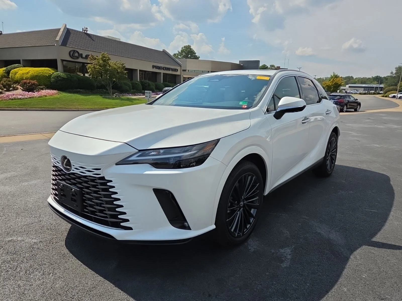 Used 2026 White Lexus 350h Premium image 26