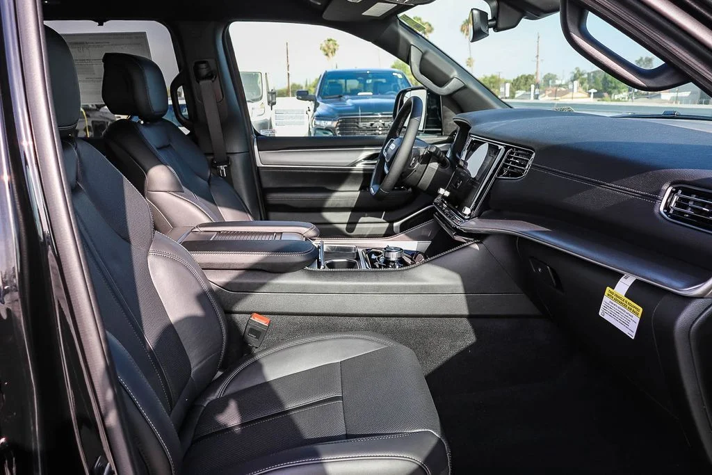 New 2026 Black Jeep Limited Altitude image 20