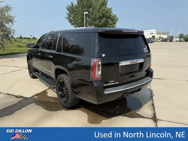 Used 2016 Onyx Black GMC Denali image 7