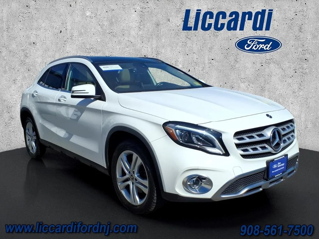 2019 Mercedes-Benz GLA GLA250 4MATIC's photo