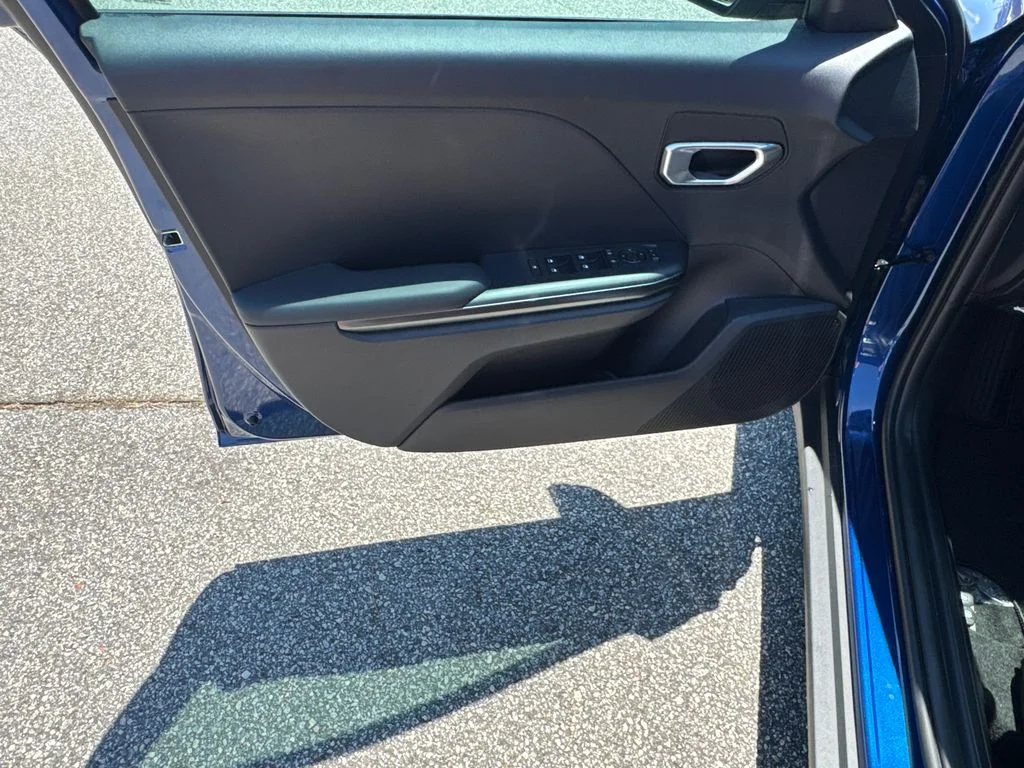 New 2026 Deep Sea Blue Kia LXS image 10