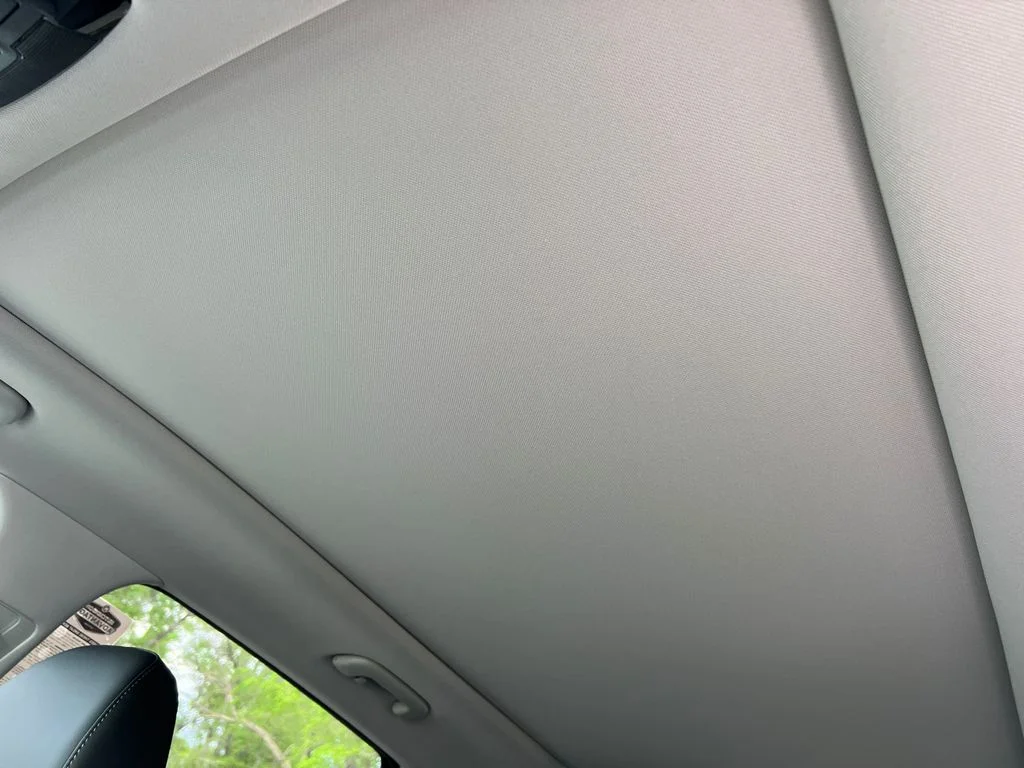 2025 Kia Sorento SX - Photo 32