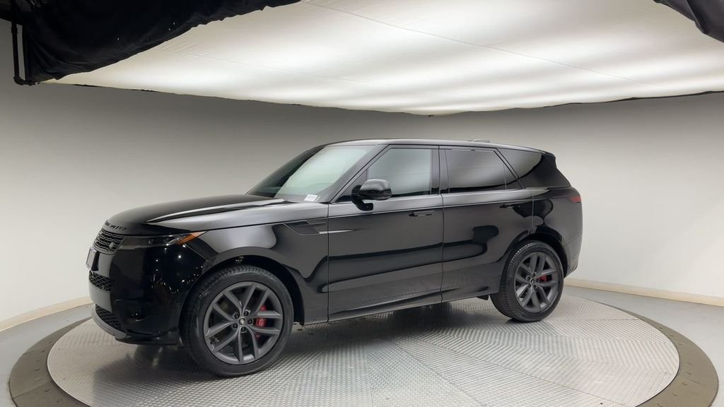 Used 2024 Santorini Black Metallic Land Rover Dynamic SE image 6