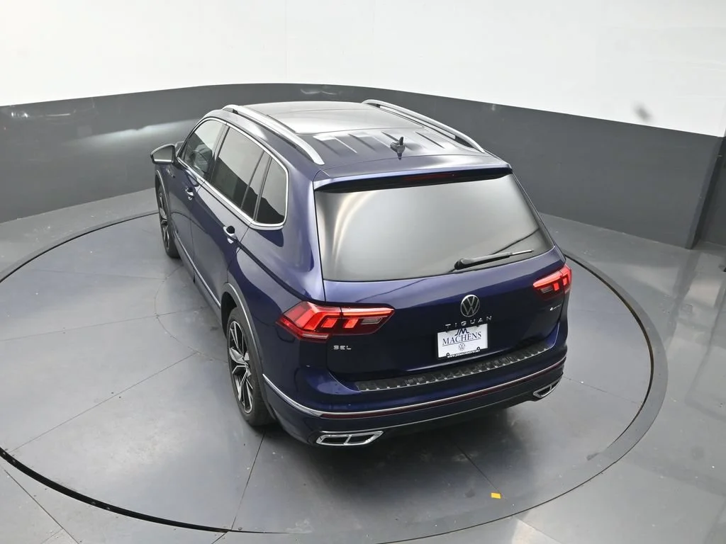 Used 2023 Blue Volkswagen 2.0T SEL R-Line image 19