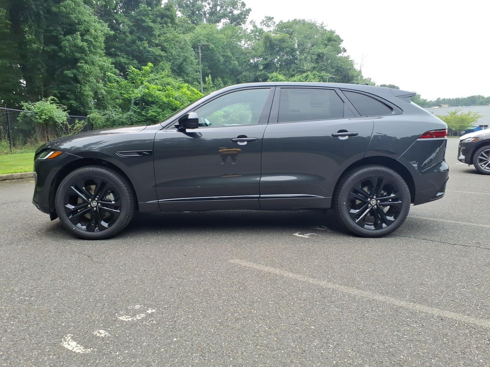 New 2026 Santorini Black Jaguar P250 R-Dynamic S image 25
