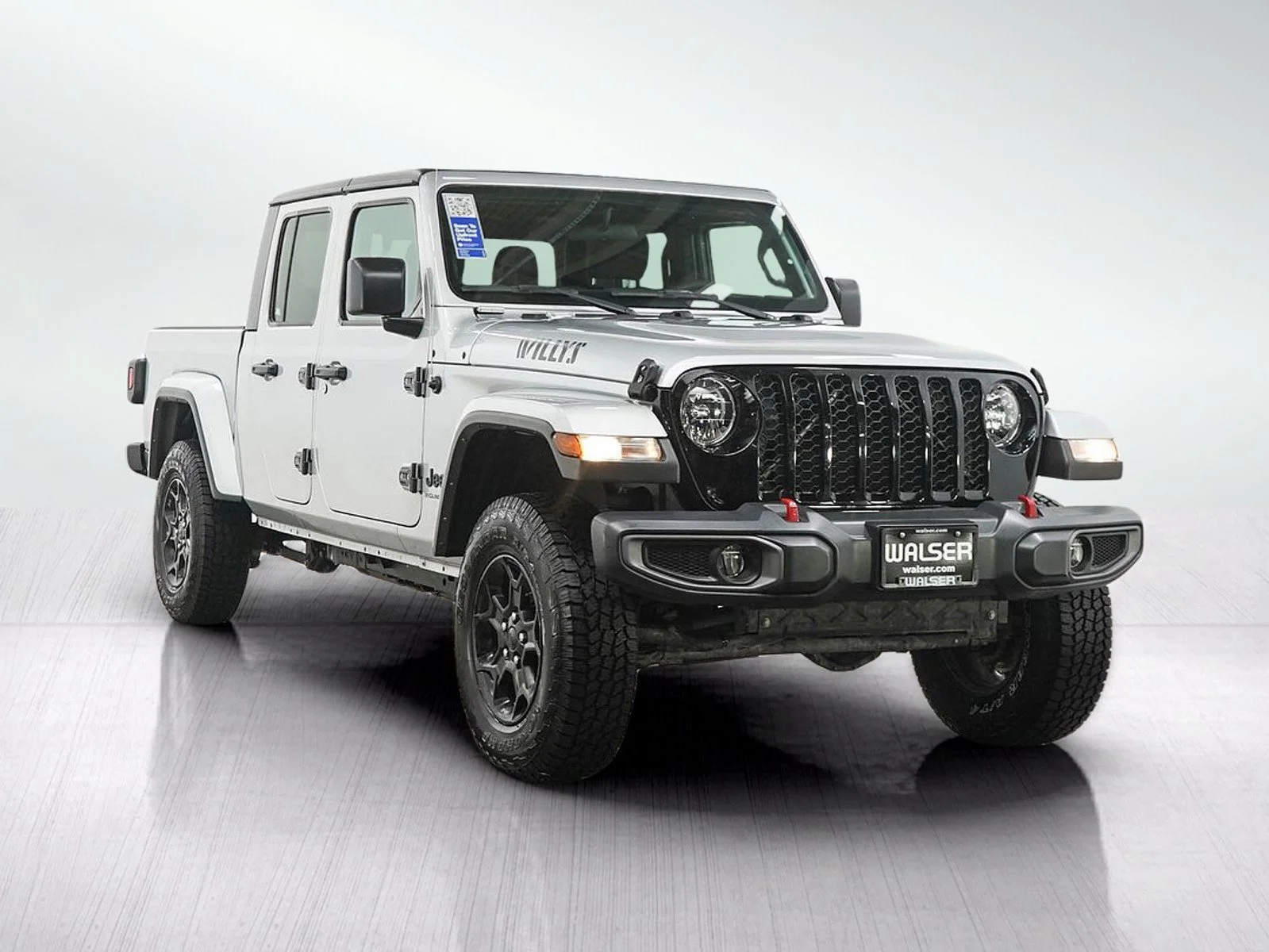 Used 2023 Silver Zynith Clearcoat Jeep Willys image 9