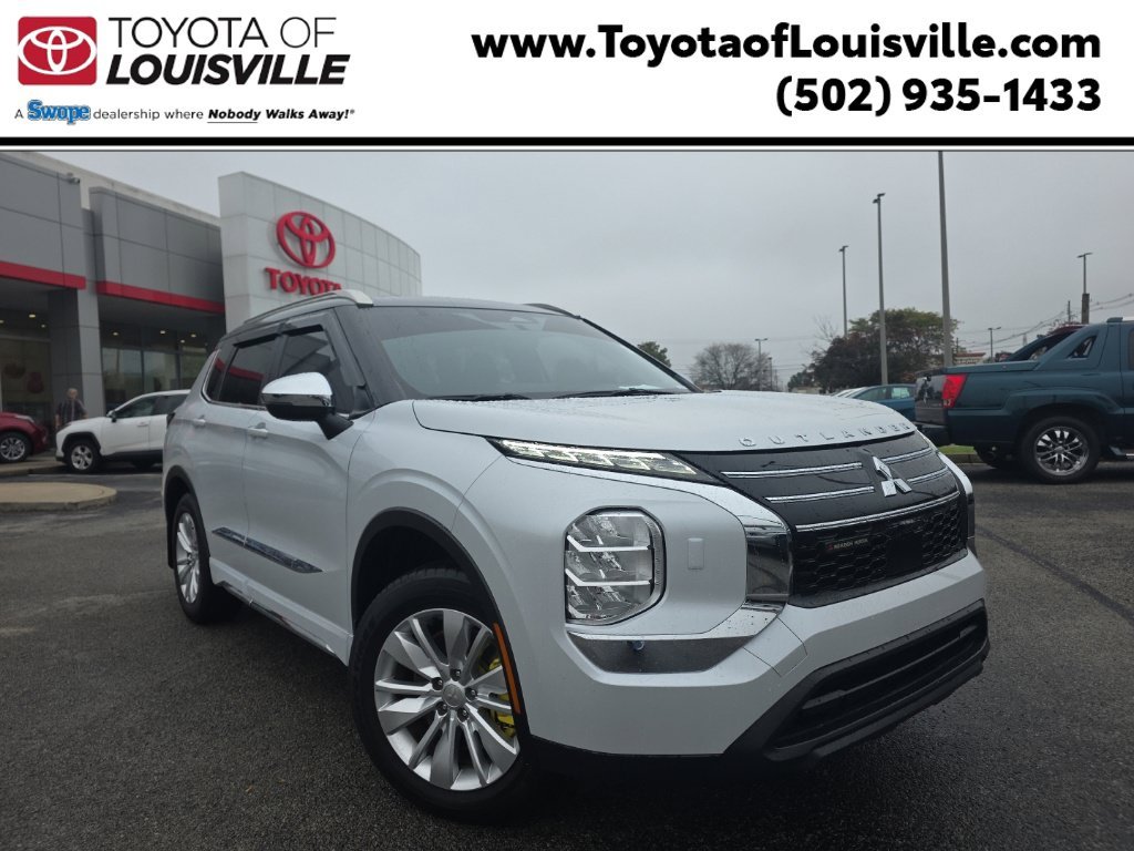 2025 Mitsubishi Outlander ES