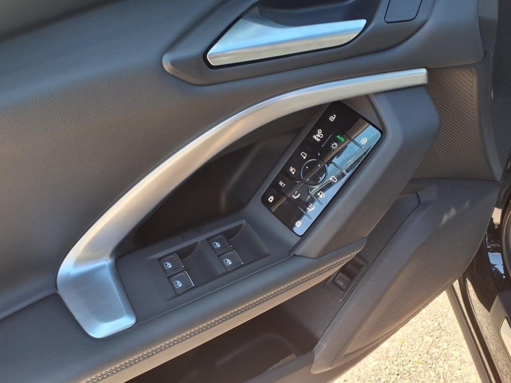 Used 2025 Mythos Black Metallic Audi Premium Plus image 10