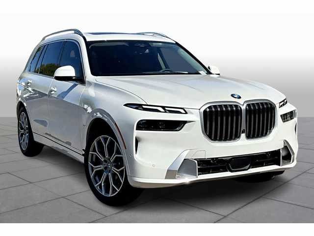 New 2026 Mineral White Metallic BMW xDrive40i image 2