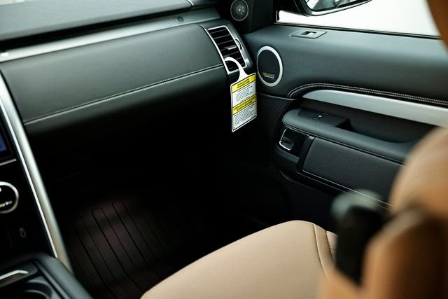 2026 Land Rover Discovery Gemini Edition - Photo 39