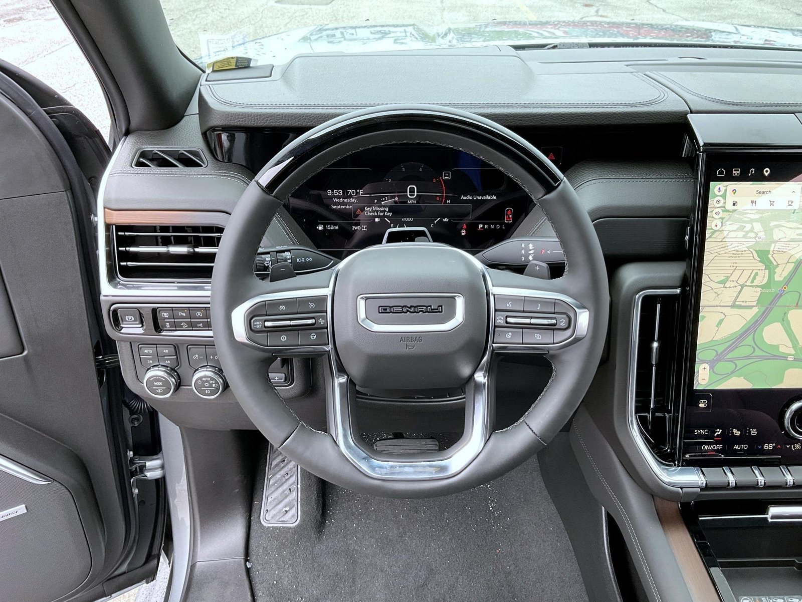 2026 GMC Yukon Denali - Photo 11