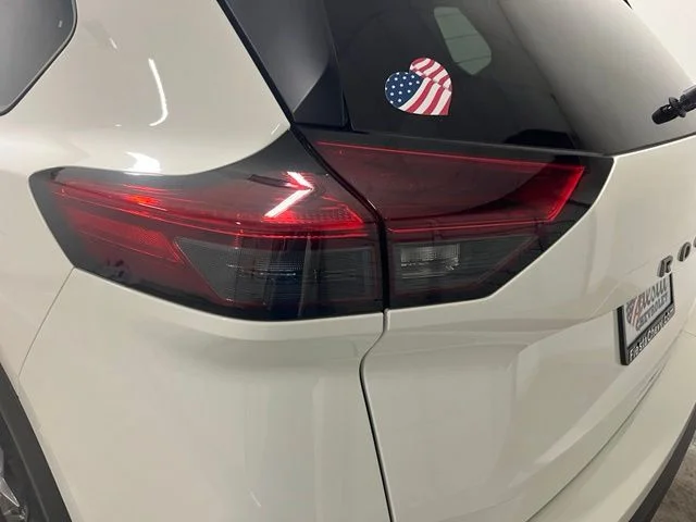 Used 2026 White Nissan S image 7