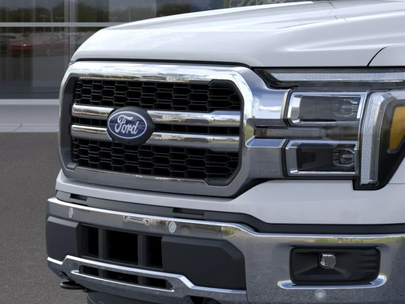 New 2026 Oxford White Ford Lariat® image 64